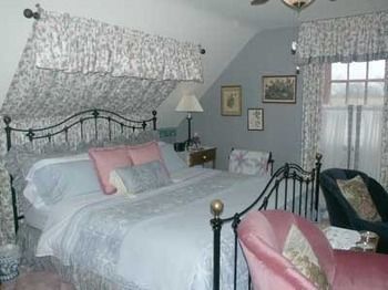 Inn At The Canal Bed & Breakfast Chesapeake City Экстерьер фото