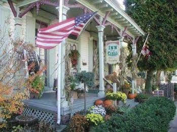 Inn At The Canal Bed & Breakfast Chesapeake City Экстерьер фото